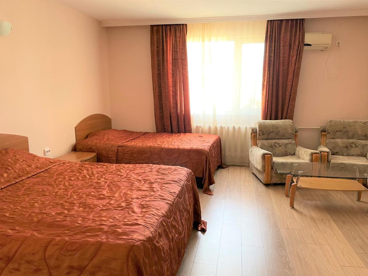 Family Hotel Central Burgas City Exteriér fotografie