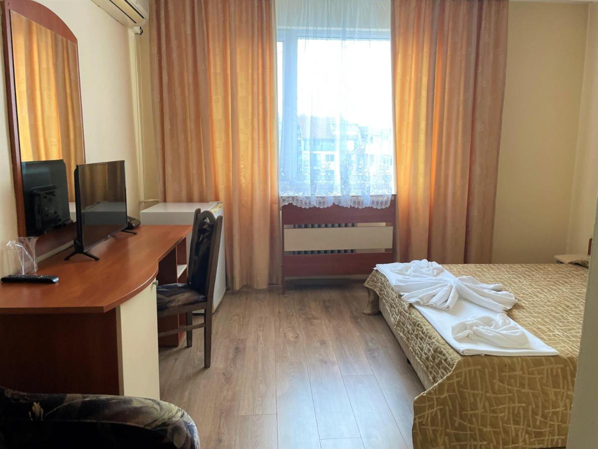 Family Hotel Central Burgas City Exteriér fotografie